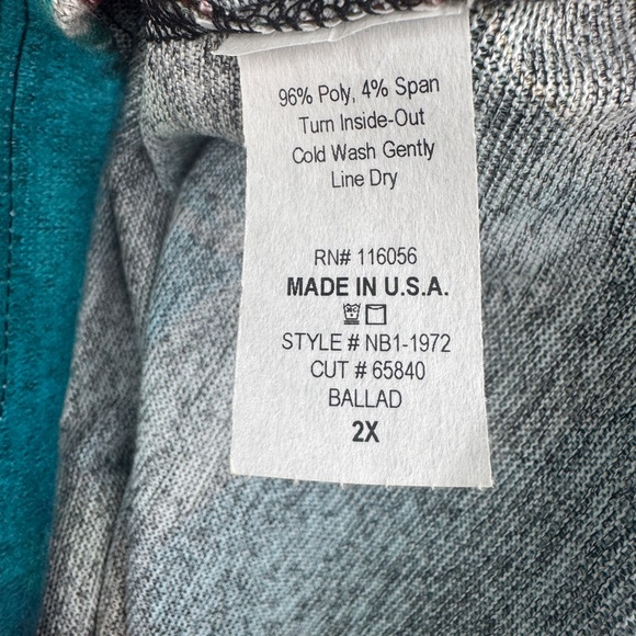 Jess & Jane 3/4 Sleeve Flannel Tunic Top NWT - Picture 3 of 5